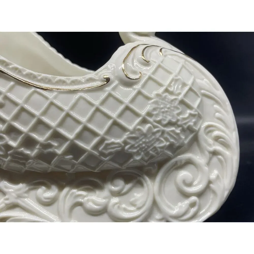 Palm Tree Company Sleigh: Christmas Holiday Décor‎ Ivory White Gold Leaf Trim